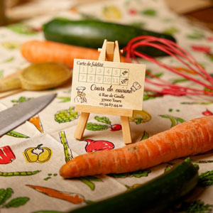 carte de fidélité sur support bois pour un chef cuisinier